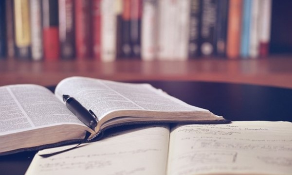 Read Effectively and Take Smart Notes in Grad School