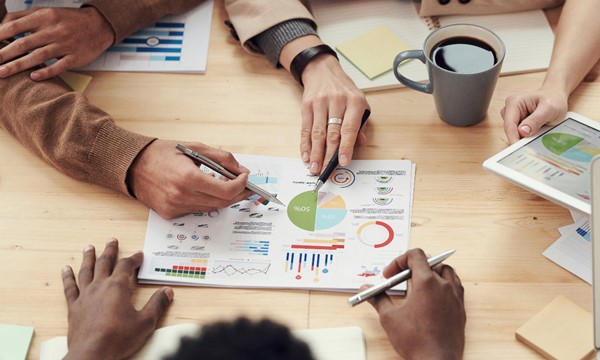 Foundations of IP and Patent Searching 