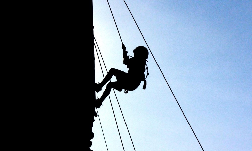 Student Climbs in person on campus ExperienceBU